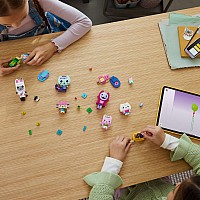 LEGO Gabby's Dollhouse: Gabby's Brick-Built Cat Friends