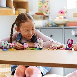 LEGO Gabby's Dollhouse: Gabby's Brick-Built Cat Friends