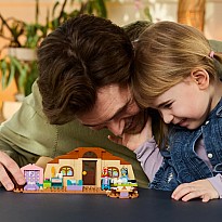 LEGO® Bluey School with Rusty and Bluey