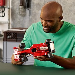 LEGO Icons: Ferrari F2004 & Michael Schumacher