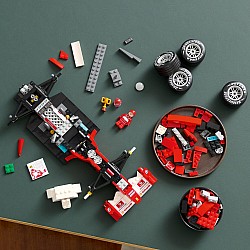 LEGO Icons: Ferrari F2004 & Michael Schumacher