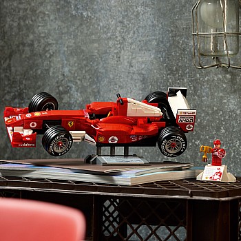  Lego Icons 11375 Ferrari F2004 & Schumacher 