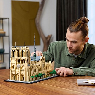 LEGO Architecture: Notre-Dame de Paris