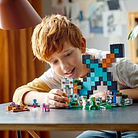 LEGO® Minecraft: The Sword Outpost