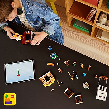  Lego Minecraft 21273 The Ghast Balloon Village Attack	