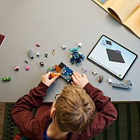 LEGO Minecraft: The Warden Encounter