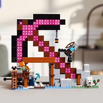  Lego Minecraft 21277 The Pickaxe Mine	