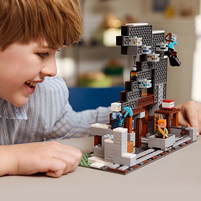 LEGO Minecraft: The Pickaxe Mine