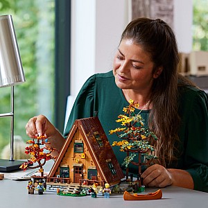 LEGO® Ideas: A-Frame Cabin