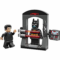 LEGO Super Heroes: Batman™: Bruce Wayne™ and the Batsuit™