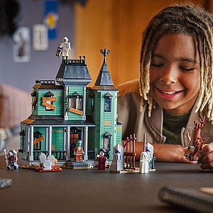 LEGO Creator: Haunted Mansion