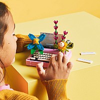 LEGO Creator: Typewriter with Flowers