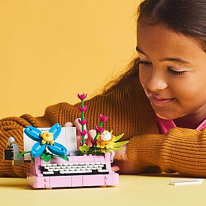 LEGO Creator: Typewriter with Flowers