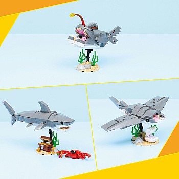  Lego Creator 3 in 1 31381 Fierce Shark with a Treasure Chest