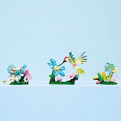  LEGO Creator 31384 3 in1 Wild Animals: Colorful Hummingbird