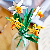 LEGO Flowers: Daffodils