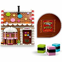 LEGO® Festive Gingerbread House