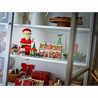 LEGO® Festive Gingerbread House
