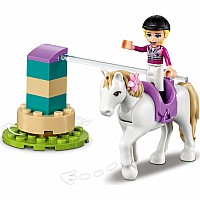 LEGO FRIENDS Horse Training and Trailer (4+)