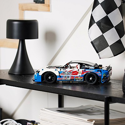 LEGO® Technic NASCAR Next Gen Chevrolet Camaro ZL1