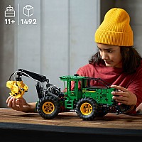 LEGO 42157 John Deere 948L-II Skidder (Technic)