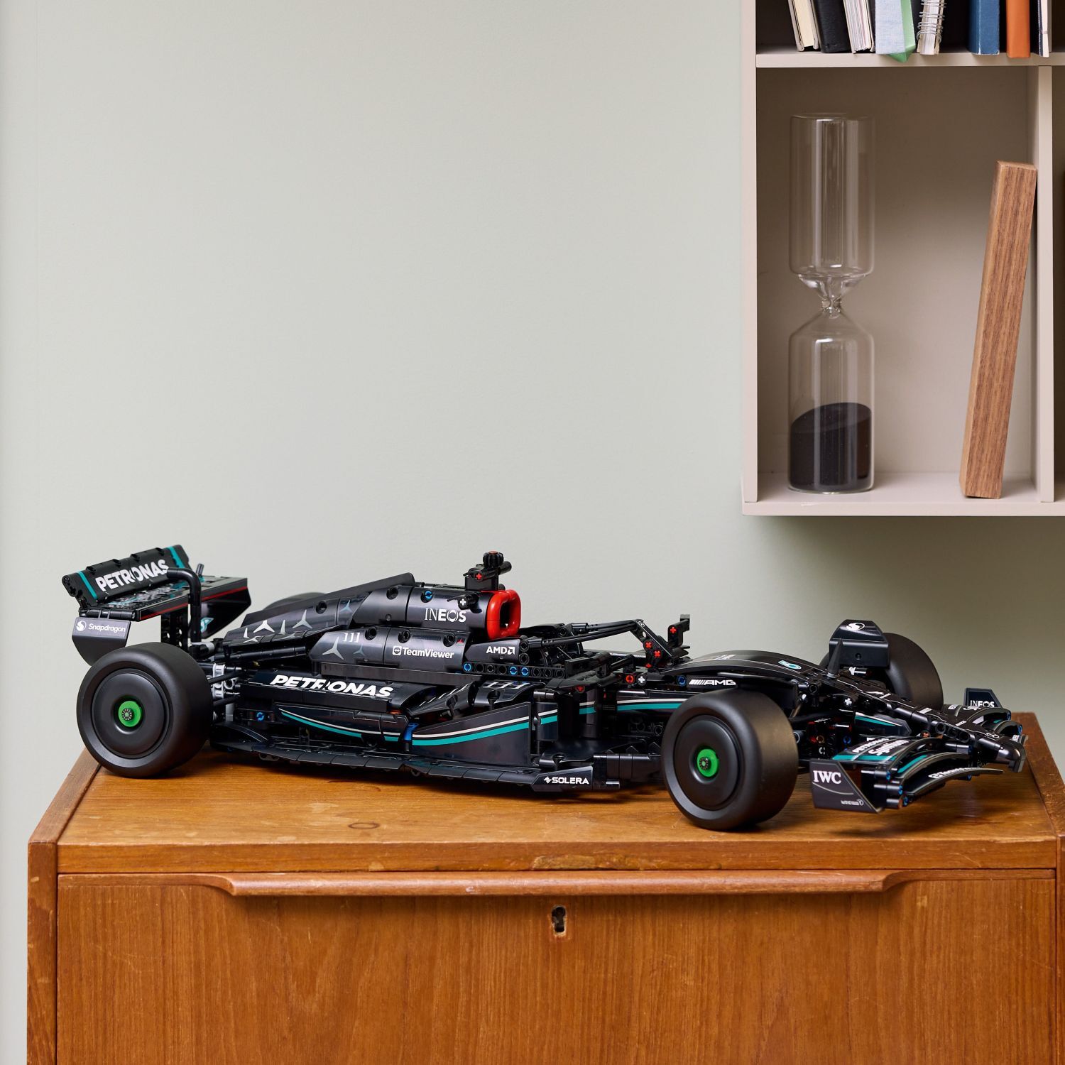 LEGO® Technic: Mercedes-AMG F1 W14 E Performance