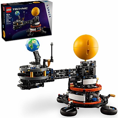 LEGO® Technic: Planet Earth and Moon in Orbit