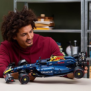 LEGO Technic: Oracle Red Bull Racing RB20 F1 Car