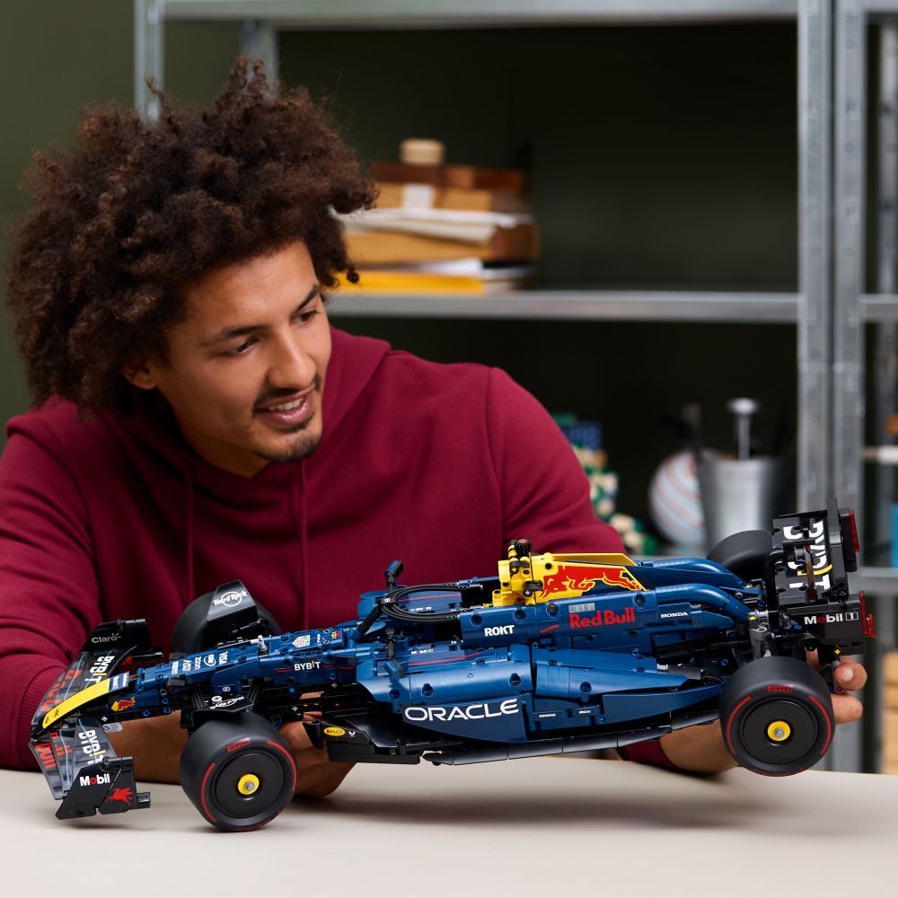 LEGO Technic: Oracle Red Bull Racing RB20 F1 Car