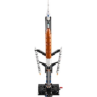 LEGO Technic: NASA Artemis Space Launch System Rocket