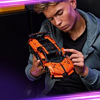 LEGO Technic: Bugatti Chiron Pur Sport Hypercar