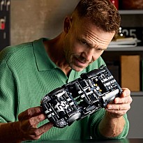 LEGO Technic: 1966 Ford GT40 MKII Race Car