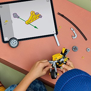 LEGO Technic: Yellow Motorcycle