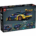 LEGO 42236 Technic Custom Garage Ford Mustang GT Car