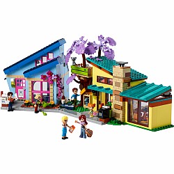 LEGO® Friends™ Olly and Paisley's Family Houses