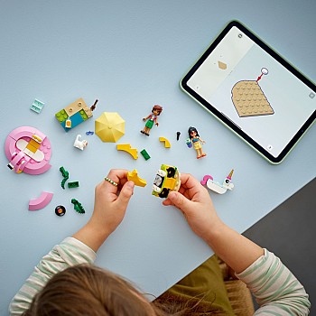  Lego Friends 42658 Unicorn and Flamingo Pool Party	