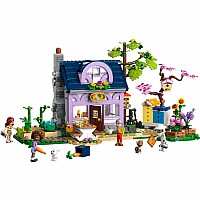 LEGO® Friends™: Beekeepers' House and Flower Garden