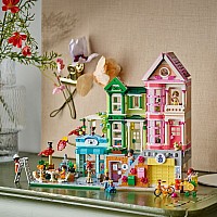 LEGO Friends: Heartlake City Apartments and Stores