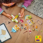 LEGO® Friends™: Creative Beach and Travel Suitcase