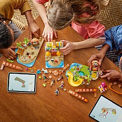 LEGO Friends: Family Vacation Beach Resort