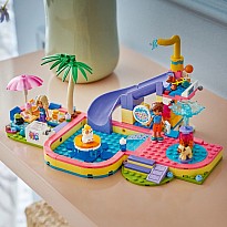 LEGO® Friends Fun Water Park Day