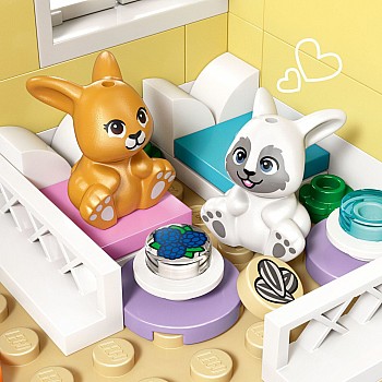  LEGO Friends 42679 Heartlake City Bunny Hotel 