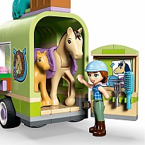 LEGO Friends: Horse & Baby Foal Trailer