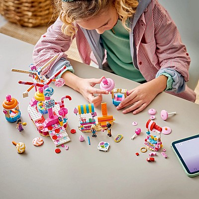 LEGO® Friends Candy & Cupcake Ferris Wheel