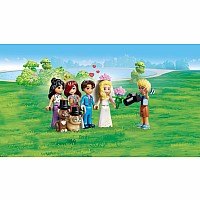 LEGO Friends 42704 Heartlake City Grand Hotel