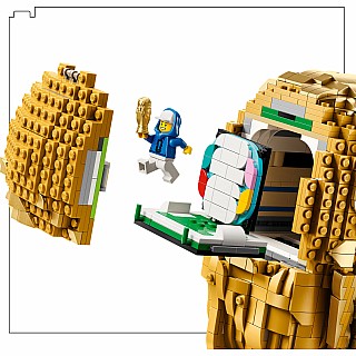 LEGO Editions Sports: FIFA World Cup™ Official Trophy
