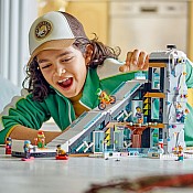 LEGO City Ski and Climbing Centre Sports Set