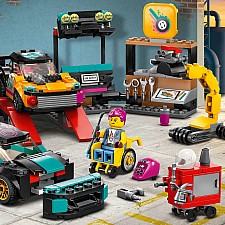 LEGO® City: Custom Car Garage