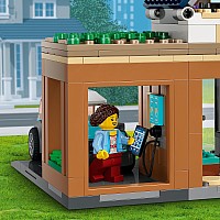 LEGO City Family House and Electric Car Toys