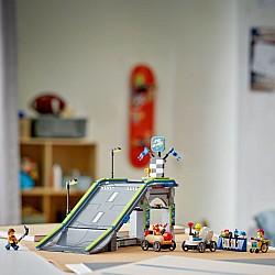  LEGO City 60460 No Limits: Race Car Ramp Track	